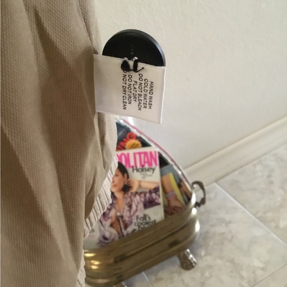 HYFVE TAN CORDUROY BLAZER/SIZE S/SMALL PADDED SHOULDER INSIDE LINING/ NWOT - Picture 6 of 6